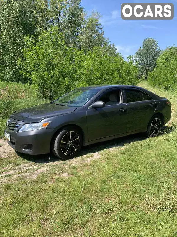 Седан Toyota Camry 2010 2.49 л. Автомат обл. Житомирська, Житомир - Фото 1/12