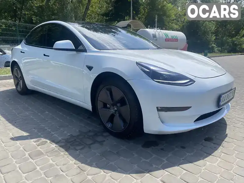 5YJ3E1EA7PF582096 Tesla Model 3 2023 Седан  Фото 1