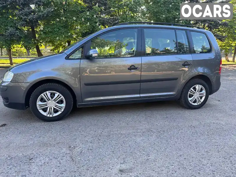 Мінівен Volkswagen Touran 2003 1.6 л. Ручна / Механіка обл. Миколаївська, Вознесенськ - Фото 1/17