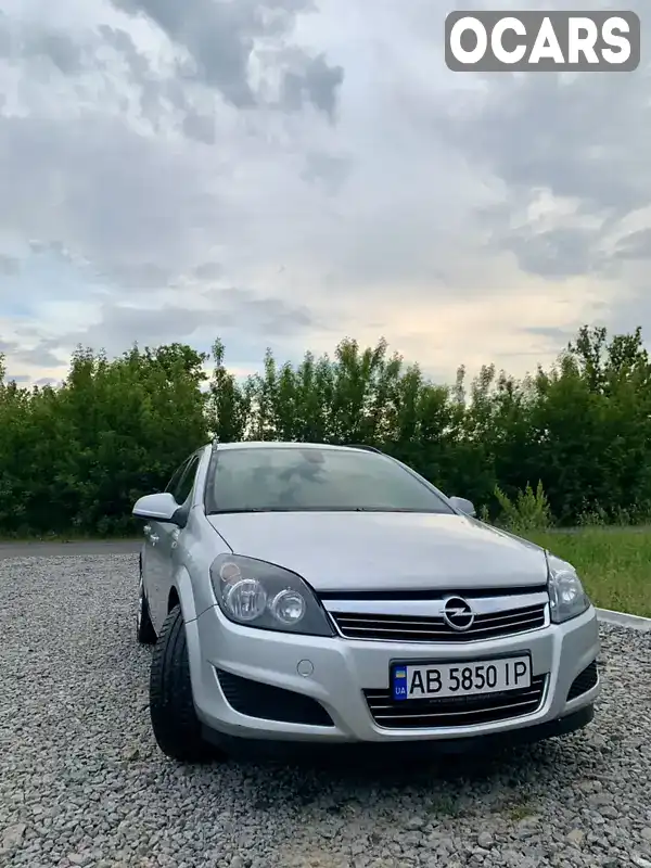 Універсал Opel Astra 2010 1.69 л. Ручна / Механіка обл. Вінницька, Вінниця - Фото 1/13