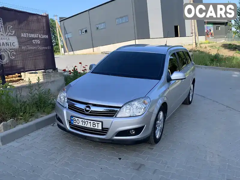 W0L0AHL35A2005767 Opel Astra 2010 Универсал 1.69 л. Фото 1