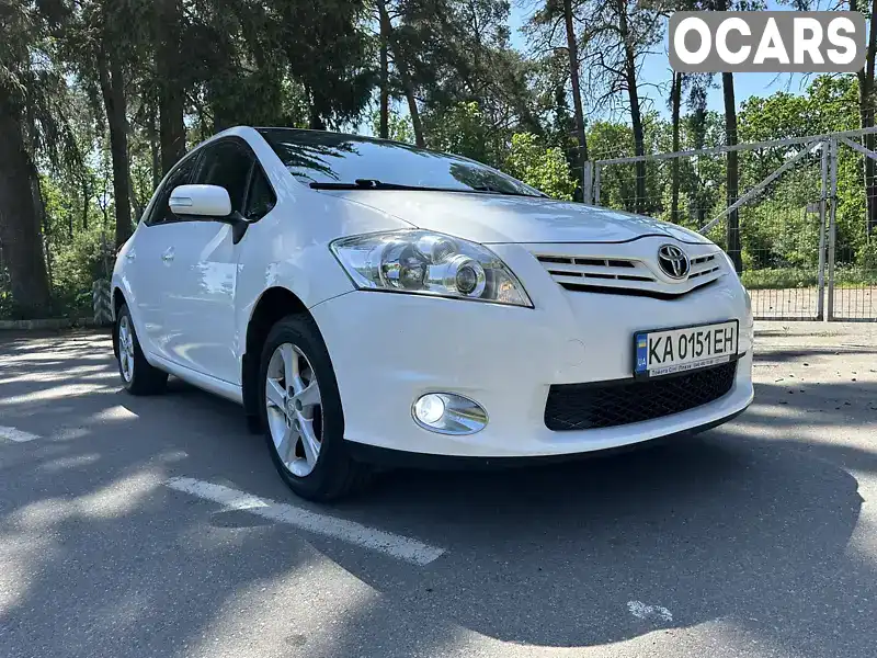 Хэтчбек Toyota Auris 2012 1.6 л. Автомат обл. Винницкая, Винница - Фото 1/16