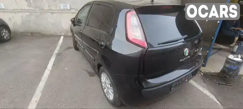 Хетчбек Fiat Punto 2010 1.25 л. Ручна / Механіка обл. Вінницька, Вінниця - Фото 1/8