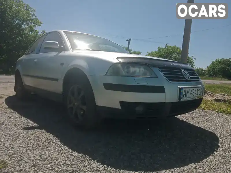 Седан Volkswagen Passat 2002 1.9 л. Ручна / Механіка обл. Житомирська, Бердичів - Фото 1/14