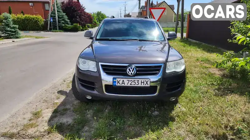 Позашляховик / Кросовер Volkswagen Touareg 2008 2.5 л. Автомат обл. Київська, Київ - Фото 1/21