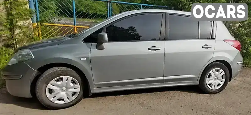 3N1FCAC11UK546253 Nissan TIIDA 2011 Хетчбек 1.6 л. Фото 3