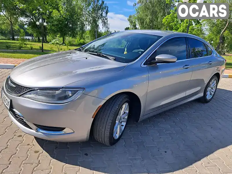 Седан Chrysler 200 2015 2.36 л. Автомат обл. Киевская, Вышгород - Фото 1/21