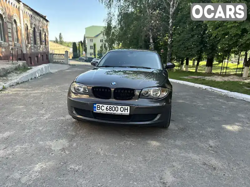 Хетчбек BMW 1 Series 2009 2 л. Автомат обл. Хмельницька, Хмельницький - Фото 1/18