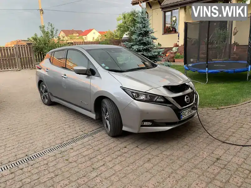 Хэтчбек Nissan Leaf 2019 null_content л. обл. Львовская, Львов - Фото 1/21