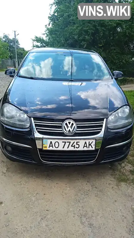 Седан Volkswagen Jetta 2007 1.6 л. Ручна / Механіка обл. Закарпатська, Ужгород - Фото 1/12