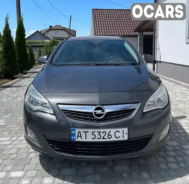 Універсал Opel Astra 2011 1.69 л. Ручна / Механіка обл. Івано-Франківська, Рожнятів - Фото 1/12