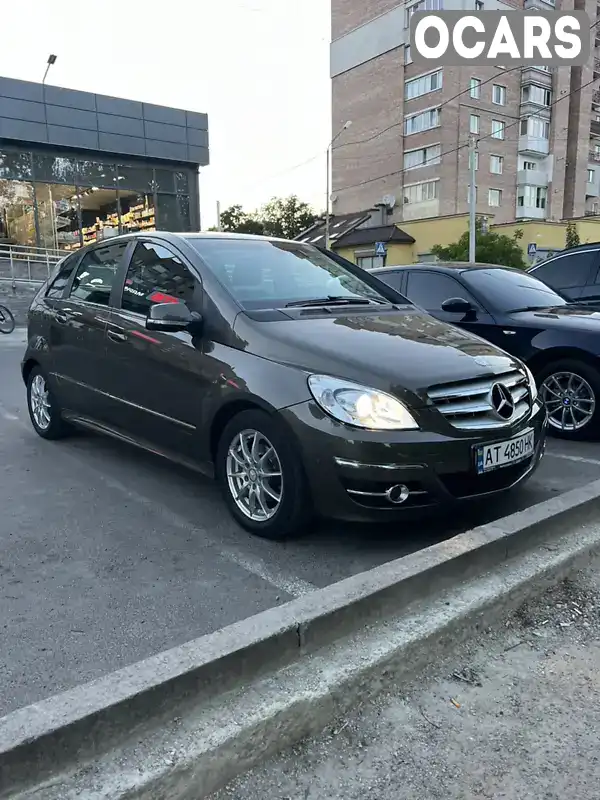 WDD2452321J698331 Mercedes-Benz B-Class 2011 Хетчбек 1.7 л. Фото 1