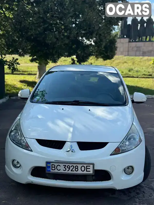 Мінівен Mitsubishi Grandis 2010 2 л. Ручна / Механіка обл. Чернігівська, Чернігів - Фото 1/18