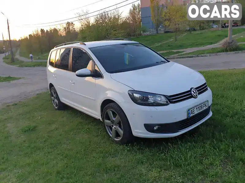 Мінівен Volkswagen Touran 2012 1.6 л. Автомат обл. Дніпропетровська, Кривий Ріг - Фото 1/21