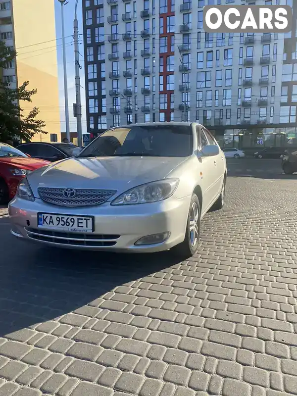 Седан Toyota Camry 2004 2.49 л. Автомат обл. Киевская, Киев - Фото 1/10