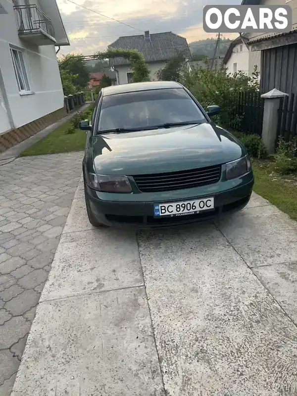 Седан Volkswagen Passat 2000 1.6 л. Ручна / Механіка обл. Івано-Франківська, Болехів - Фото 1/4