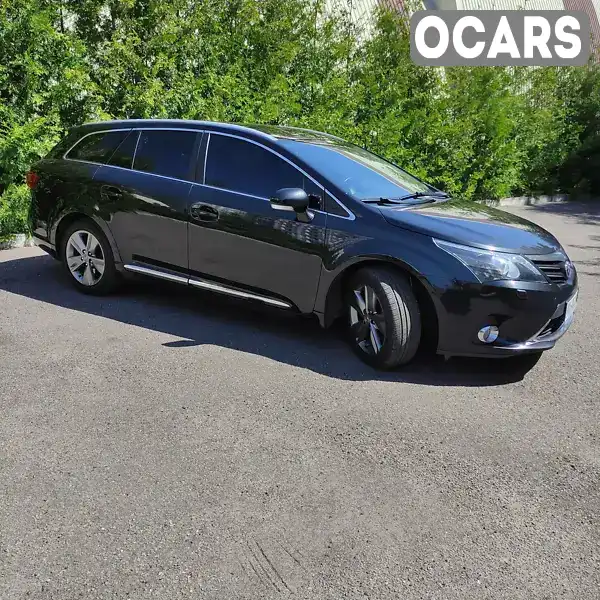 Універсал Toyota Avensis 2014 2 л. Ручна / Механіка обл. Харківська, Харків - Фото 1/19