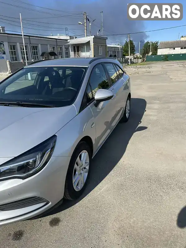 W0VBD8EF6K8011250 Opel Astra 2018 Универсал 1.6 л. Фото 2