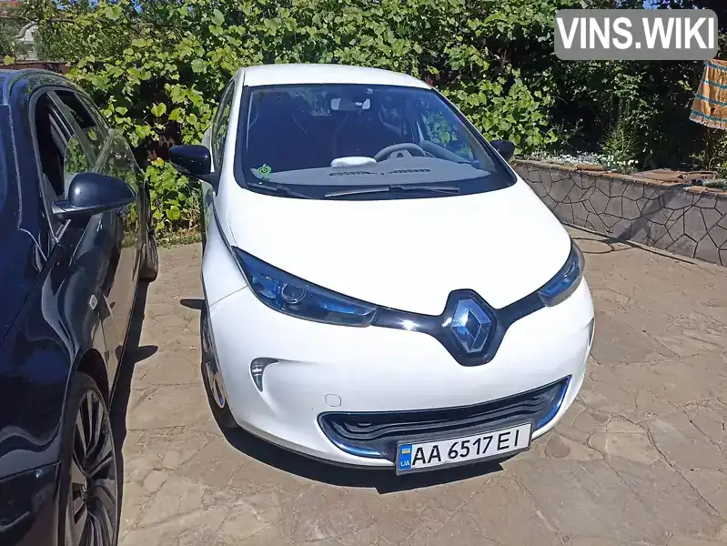 Хетчбек Renault Zoe 2013 null_content л. Автомат обл. Київська, location.city.hlevakha - Фото 1/18