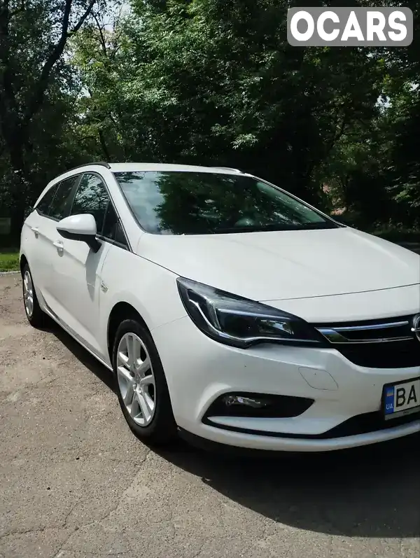 Универсал Opel Astra 2018 1.6 л. Ручная / Механика обл. Кировоградская, Знаменка - Фото 1/15