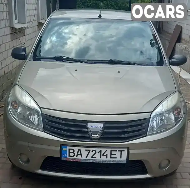 Хетчбек Dacia Sandero 2010 1.39 л. Ручна / Механіка обл. Кіровоградська, Знам'янка - Фото 1/8