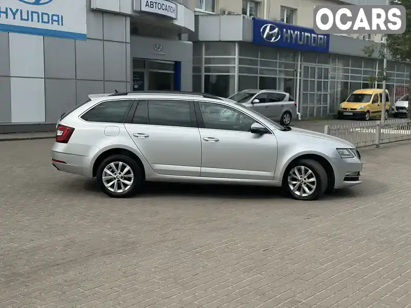 TMBJG7NE5J0087277 Skoda Octavia 2017 Универсал 1.6 л. Фото 4