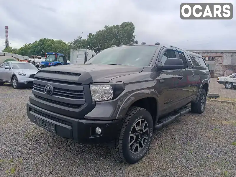 Пікап Toyota Tundra 2015 5.66 л. Автомат обл. Черкаська, Черкаси - Фото 1/21