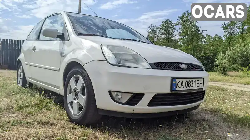 Хетчбек Ford Fiesta 2004 1.4 л. Ручна / Механіка обл. Житомирська, Малин - Фото 1/10