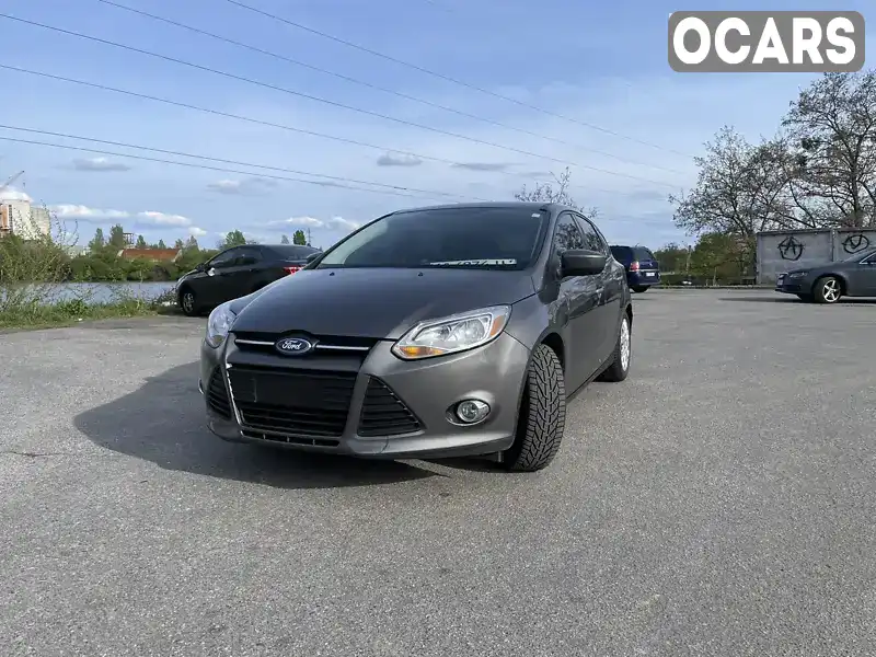 1FAHP3K20CL255240 Ford Focus 2011 Хетчбек 2 л. Фото 1