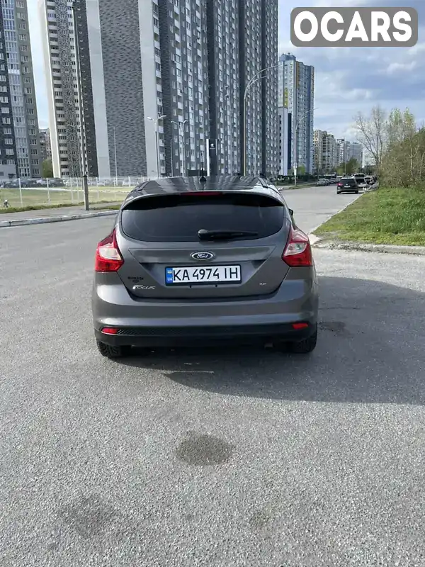 1FAHP3K20CL255240 Ford Focus 2011 Хетчбек 2 л. Фото 5