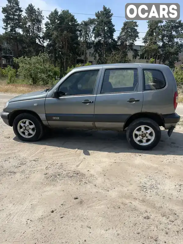 Позашляховик / Кросовер Chevrolet Niva 2005 1.69 л. Ручна / Механіка обл. Київська, Київ - Фото 1/7