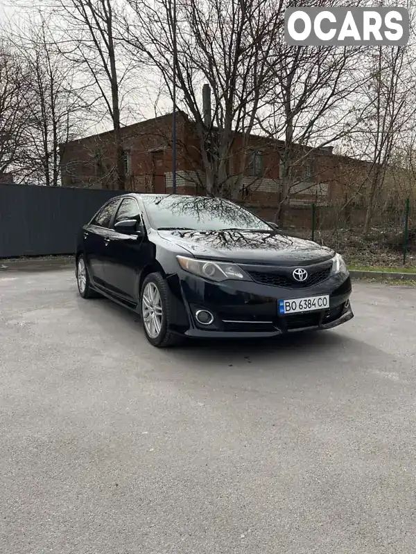 Седан Toyota Camry 2014 2.49 л. Автомат обл. Хмельницька, Кам'янець-Подільський - Фото 1/16