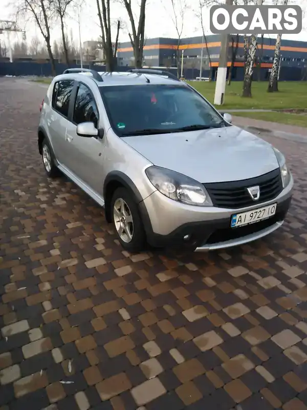 Хетчбек Dacia Sandero 2010 1.6 л. Ручна / Механіка обл. Київська, Бровари - Фото 1/21