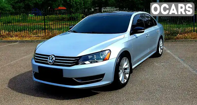 Седан Volkswagen Passat 2012 2.48 л. Автомат обл. Дніпропетровська, Дніпро (Дніпропетровськ) - Фото 1/21