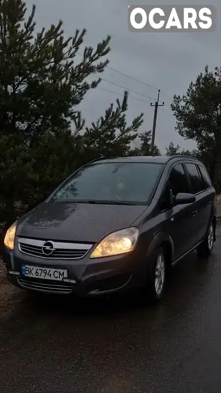 Мінівен Opel Zafira 2008 1.7 л. Ручна / Механіка обл. Рівненська, Рокитне - Фото 1/18