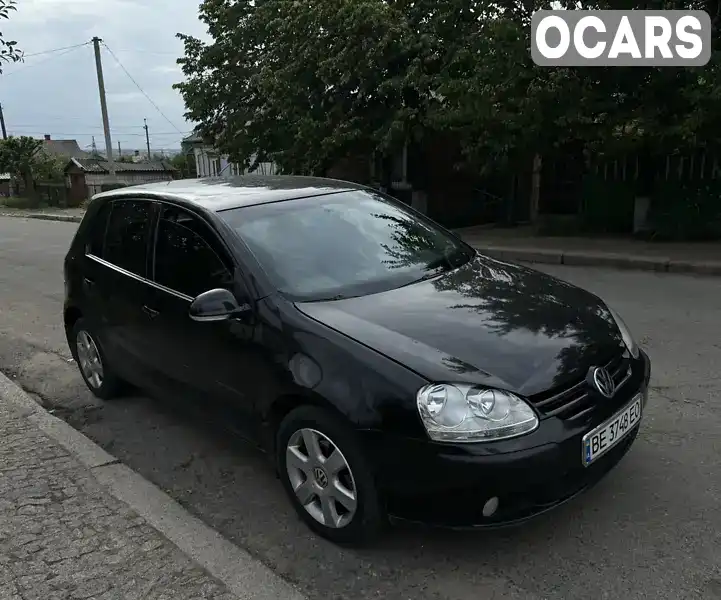 Хетчбек Volkswagen Golf 2005 1.6 л. Ручна / Механіка обл. Миколаївська, Первомайськ - Фото 1/9