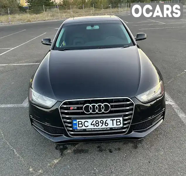 Седан Audi A4 2014 2 л. Автомат обл. Львівська, Трускавець - Фото 1/15