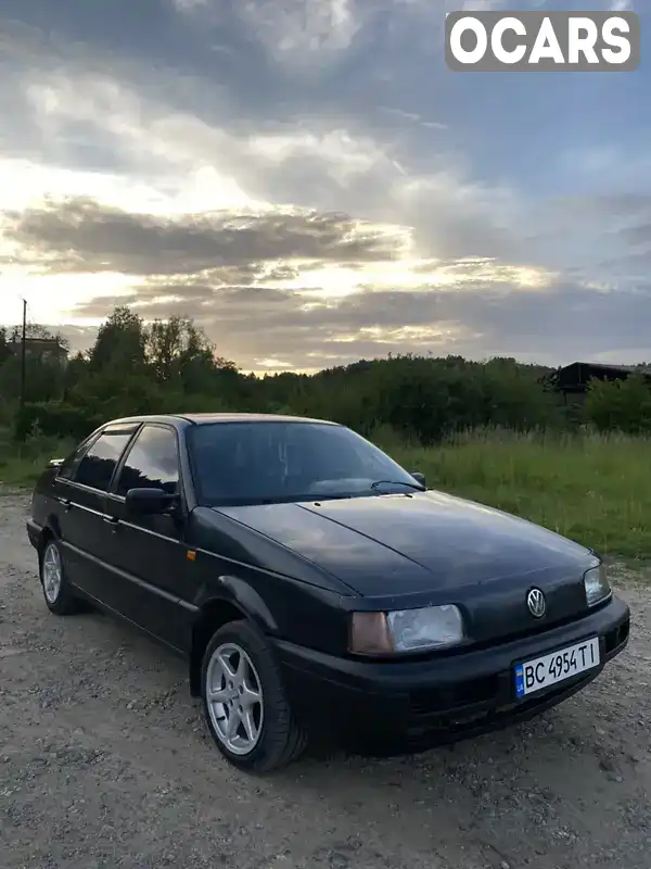 WVWZZZ31ZNE198187 Volkswagen Passat 1992 Седан  Фото 3