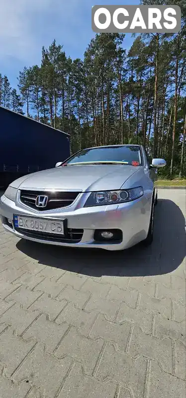 Седан Honda Accord 2005 2 л. Автомат обл. Рівненська, Рокитне - Фото 1/9