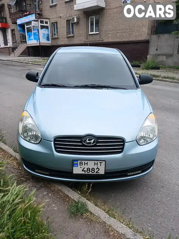 Седан Hyundai Accent 2010 1.4 л. Ручна / Механіка обл. Запорізька, Запоріжжя - Фото 1/15