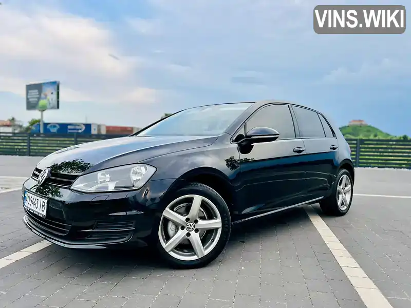 Хетчбек Volkswagen Golf 2013 1.6 л. Ручна / Механіка обл. Закарпатська, Мукачево - Фото 1/21