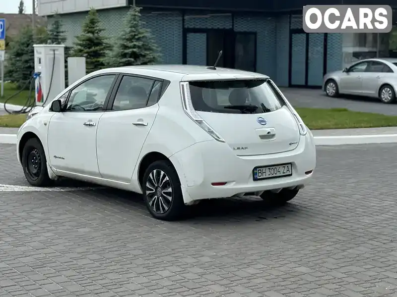 1N4AZ0CP9FC311278 Nissan Leaf 2014 Хетчбек  Фото 5