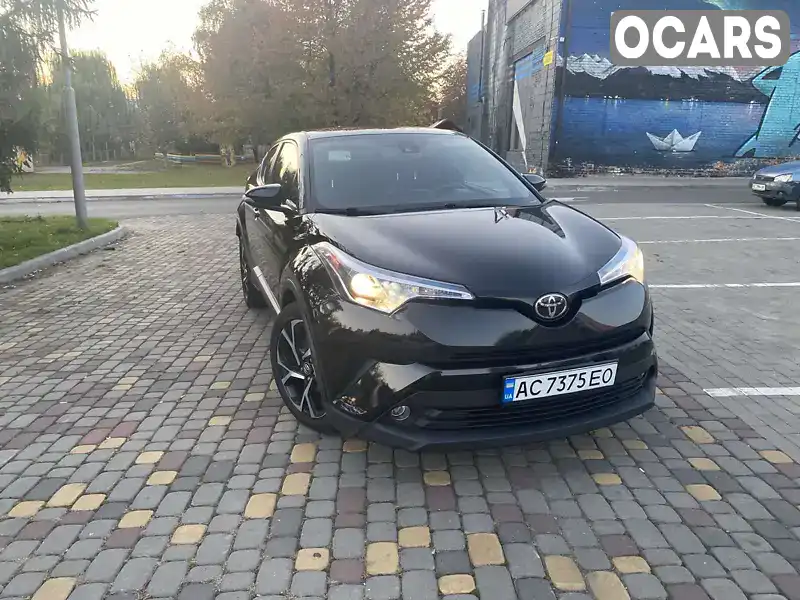 Позашляховик / Кросовер Toyota C-HR 2018 1.99 л. Автомат обл. Волинська, Луцьк - Фото 1/19