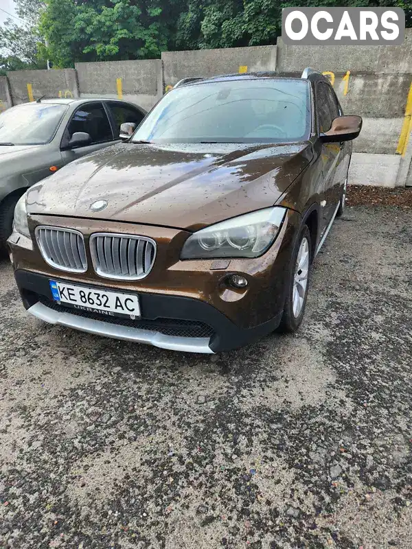 WBAVP51070VP36575 BMW X1 2010 Внедорожник / Кроссовер 2 л. Фото 2