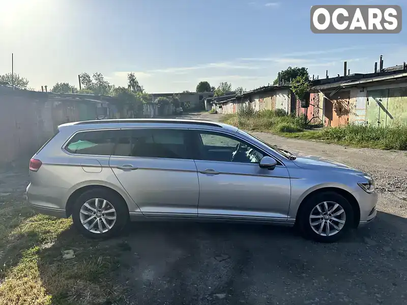 WVWZZZ3CZHE175990 Volkswagen Passat 2017 Универсал 1.97 л. Фото 2