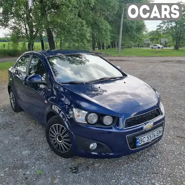 Седан Chevrolet Aveo 2013 1.23 л. Ручна / Механіка обл. Львівська, Трускавець - Фото 1/21