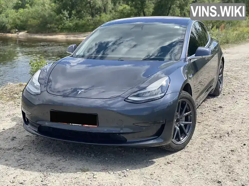 Седан Tesla Model 3 2018 null_content л. обл. Полтавська, Кременчук - Фото 1/19