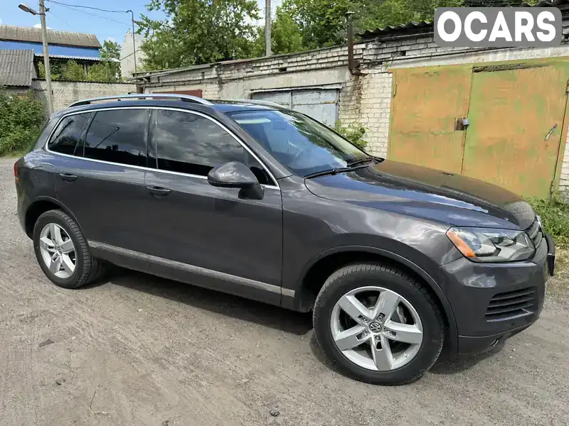 Позашляховик / Кросовер Volkswagen Touareg 2010 2.97 л. Типтронік обл. Сумська, Кролевець - Фото 1/21