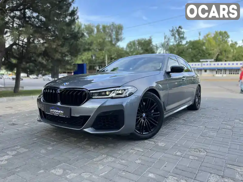 WBAJB9C55JG464000 BMW 5 Series 2018 Седан 4.39 л. Фото 1