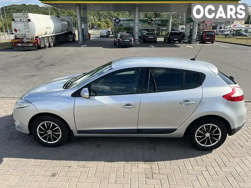 VF1BZ8G0645055711 Renault Megane 2011 Хетчбек 1.5 л. Фото 1